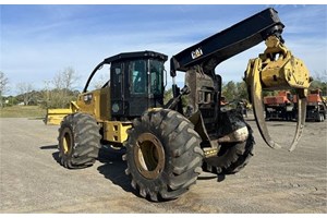 2019 Caterpillar 525D  Skidder